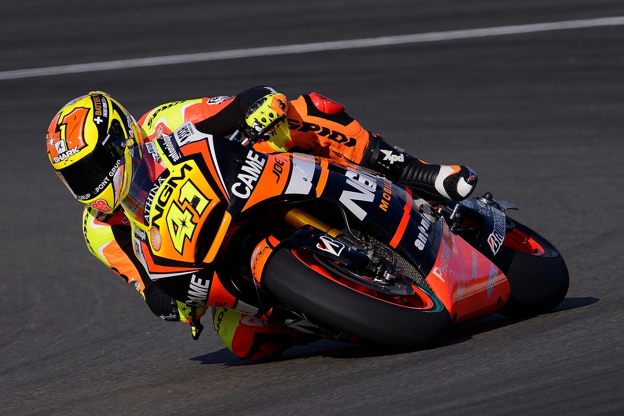 卖vx的网站：设计平台代理